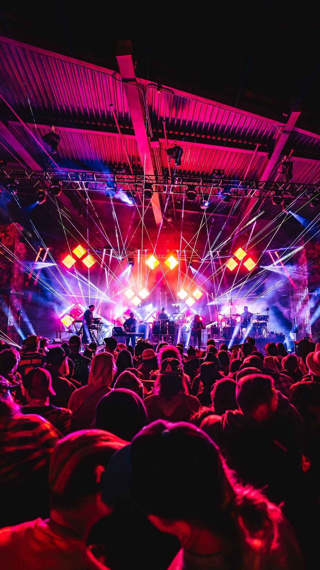 STS9